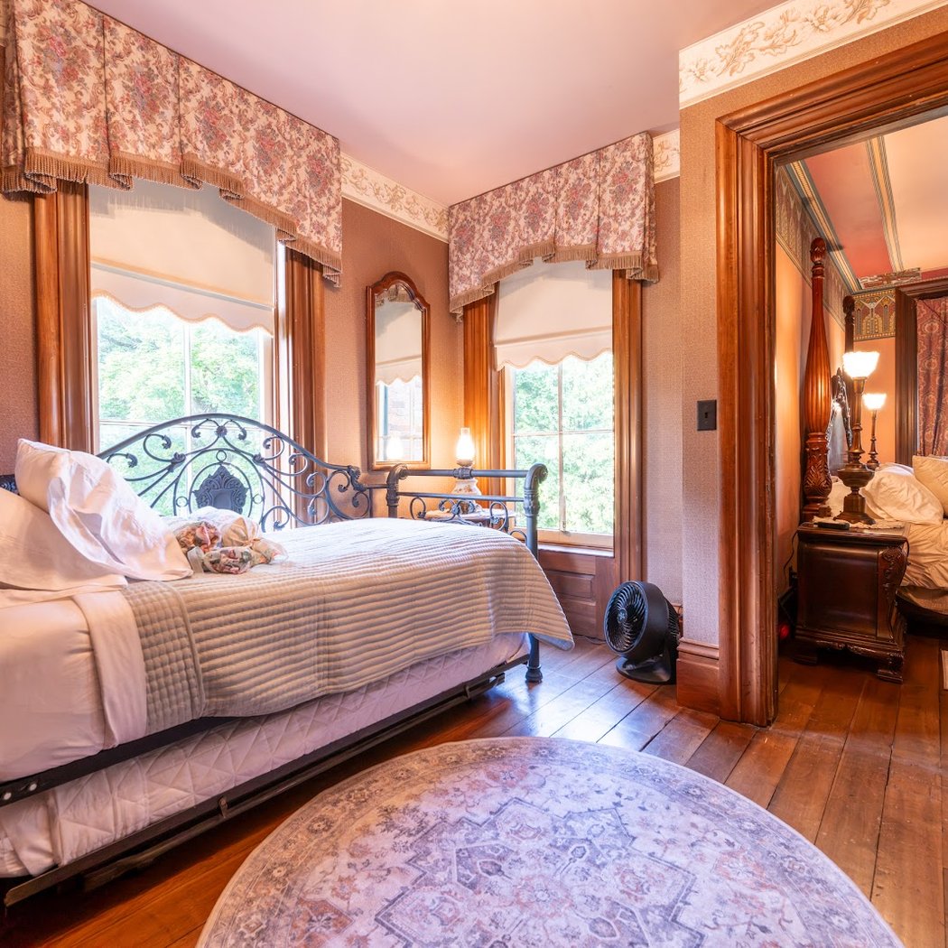The Stacy Mansion 3