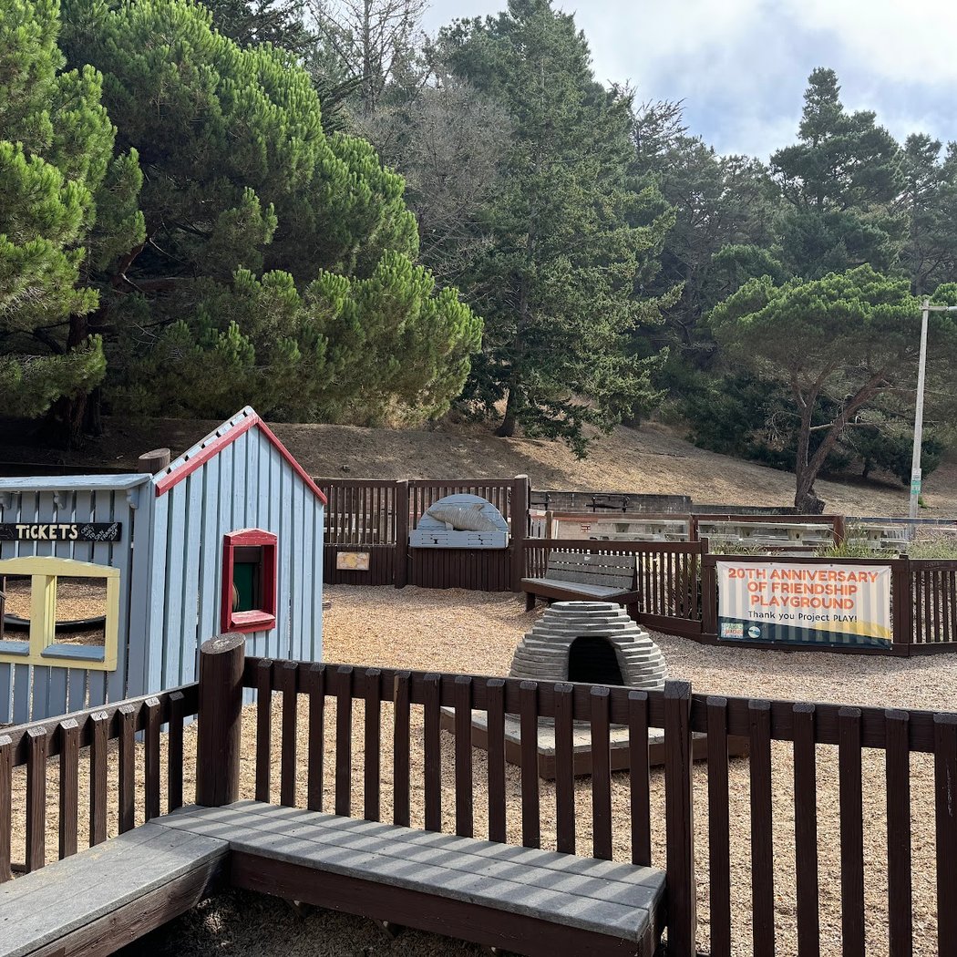 Frontierland Park playground 3