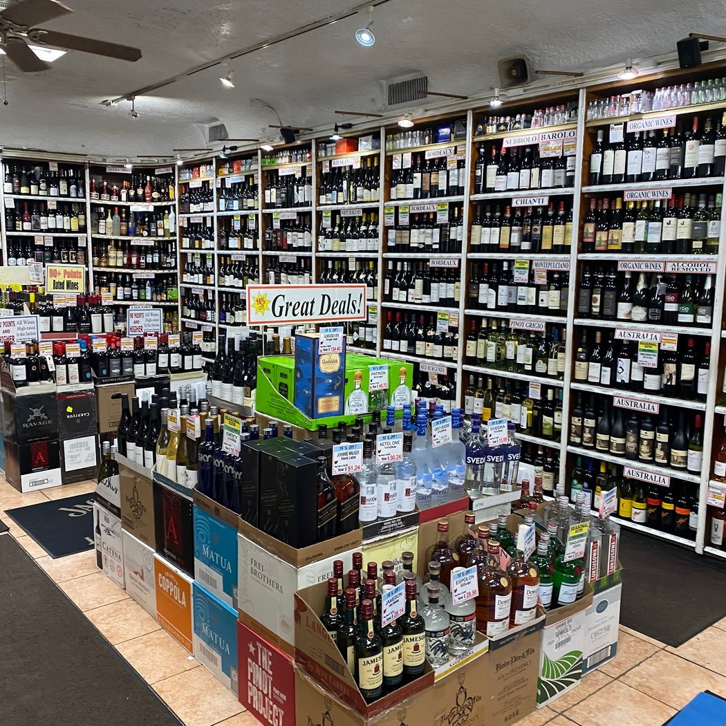 London Terrace Liquor 1