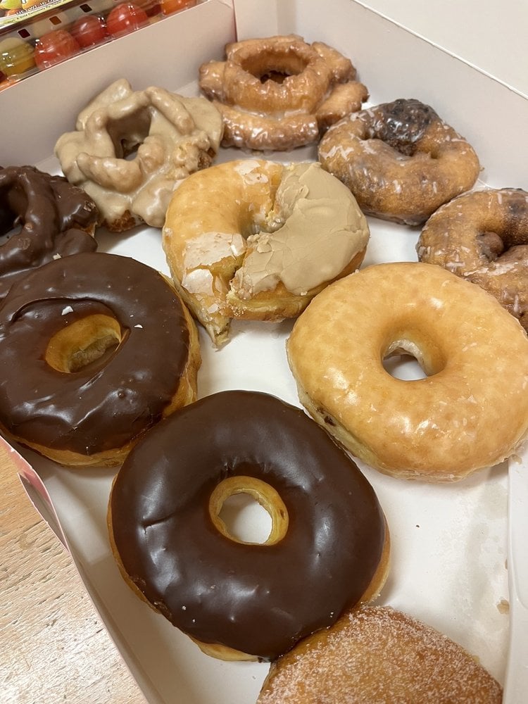 AL's Donuts 1