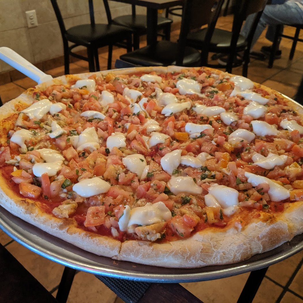 Leo's Italian Restaurant & Pizzeria Newburgh 3