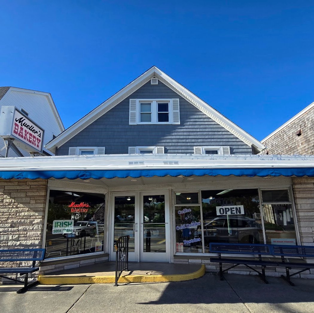 Mueller's Bakery 3