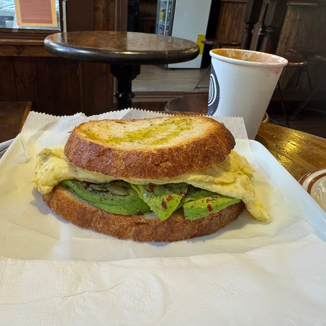 Lucid Cafe 2