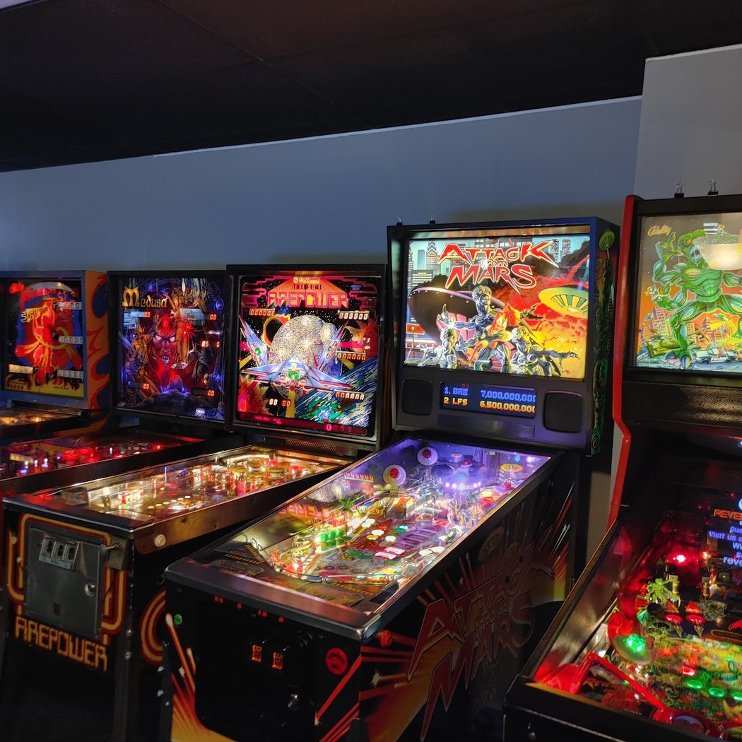 Galloping Ghost Pinball 1