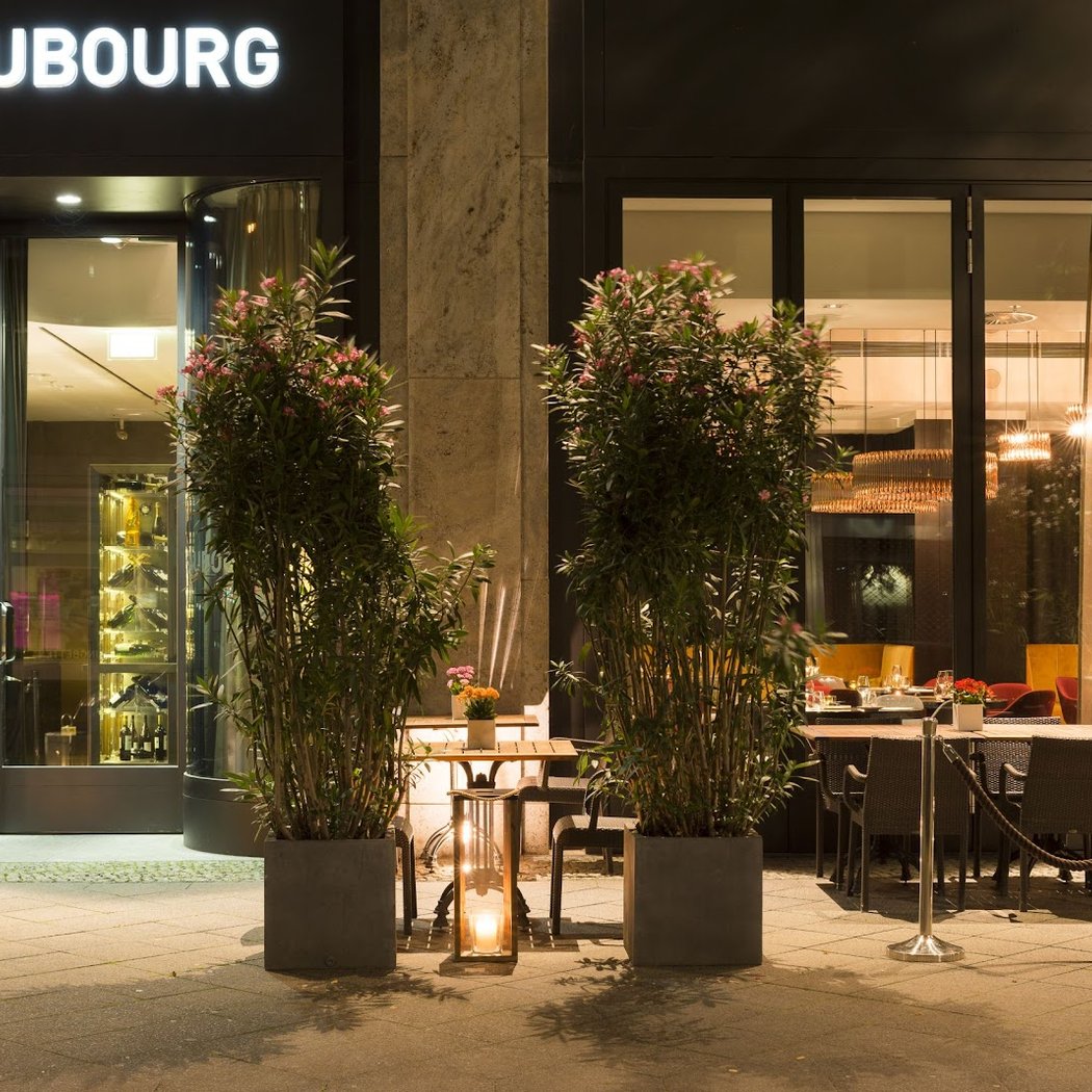 Le Faubourg 2