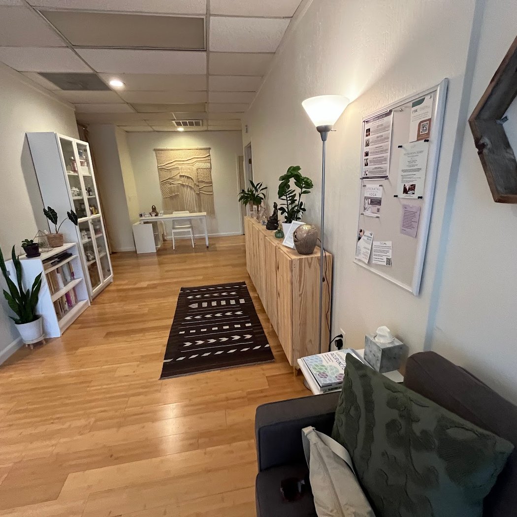 The Luma Center Acupuncture & Wellness 2