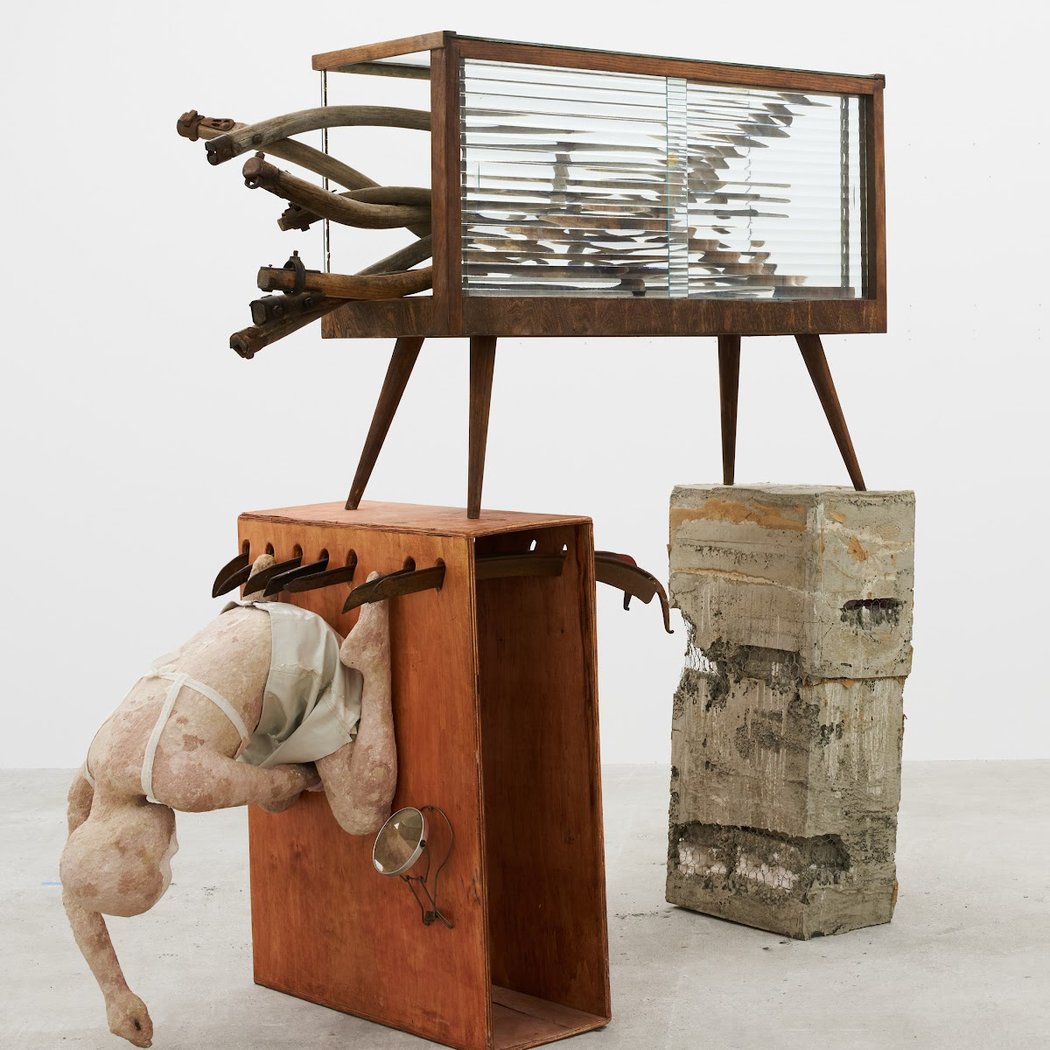 Akea Brionne: Time Bends for the Tender 2