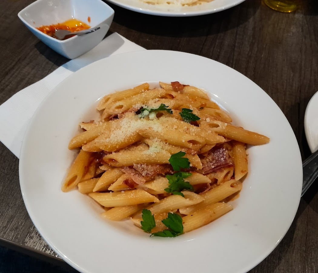 Salto Restaurant & Bar 3