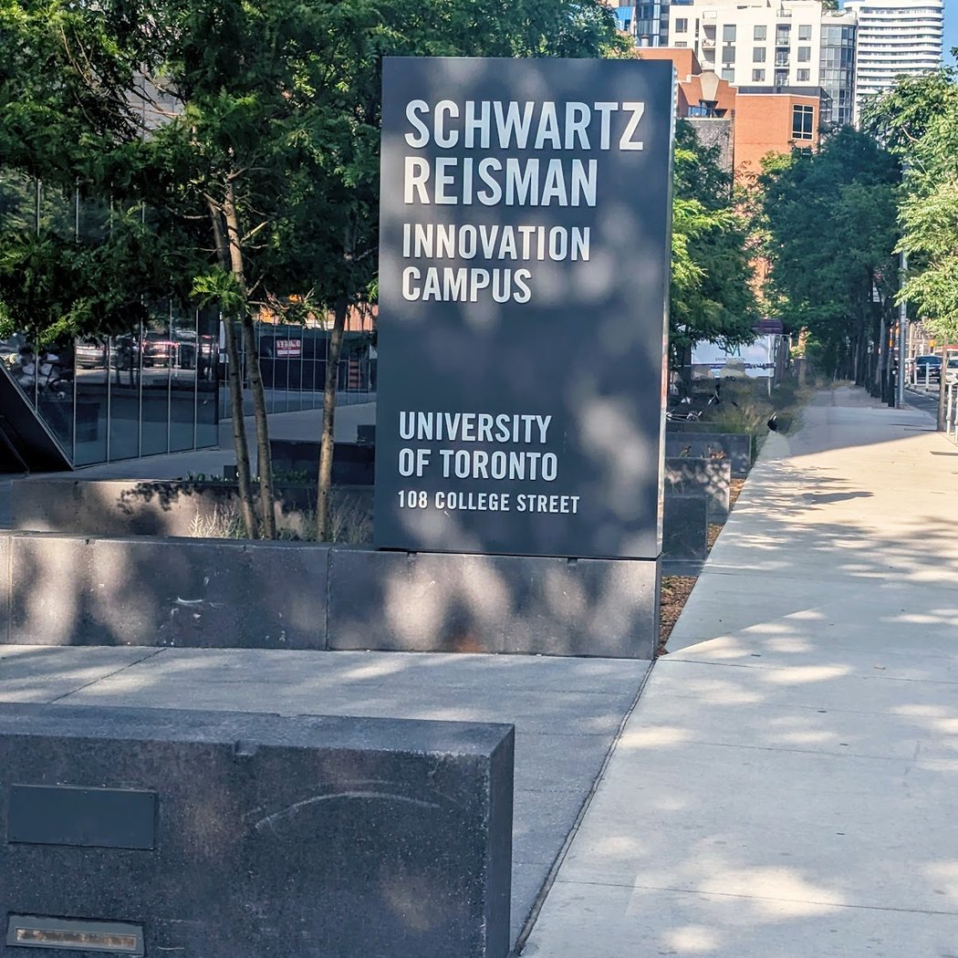 U of T: Schwartz Reisman Innovation Campus 3