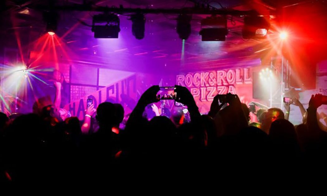 Live Music & Line Dancing Lessons at Rock & Roll Pizza Bar 2