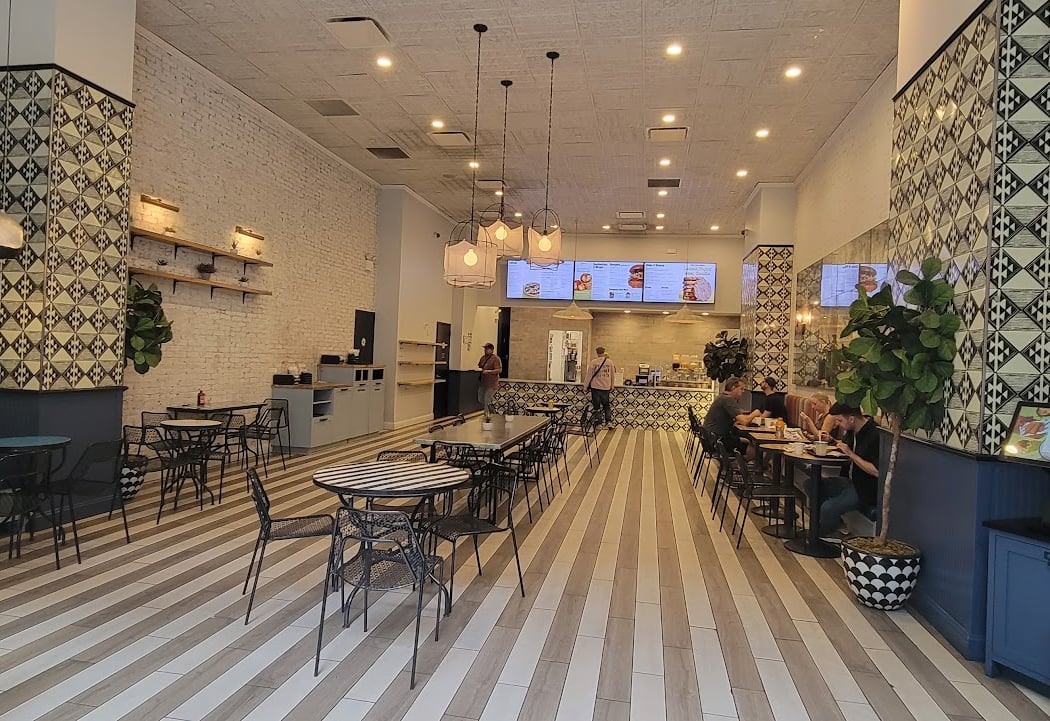 Beatnic Vegan Restaurant - Rock Center 2