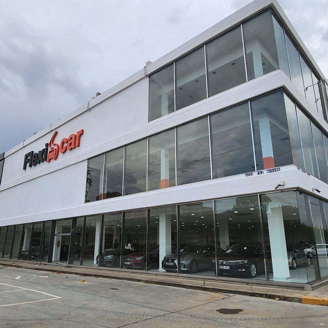 Flexicar Sevilla - Montes Sierra | Concesionario de coches de segunda mano 3