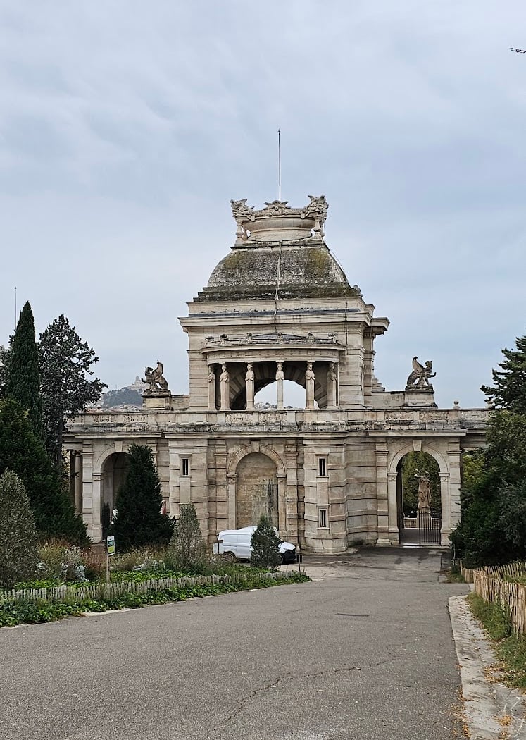 Frédéric Mistral Monument 5