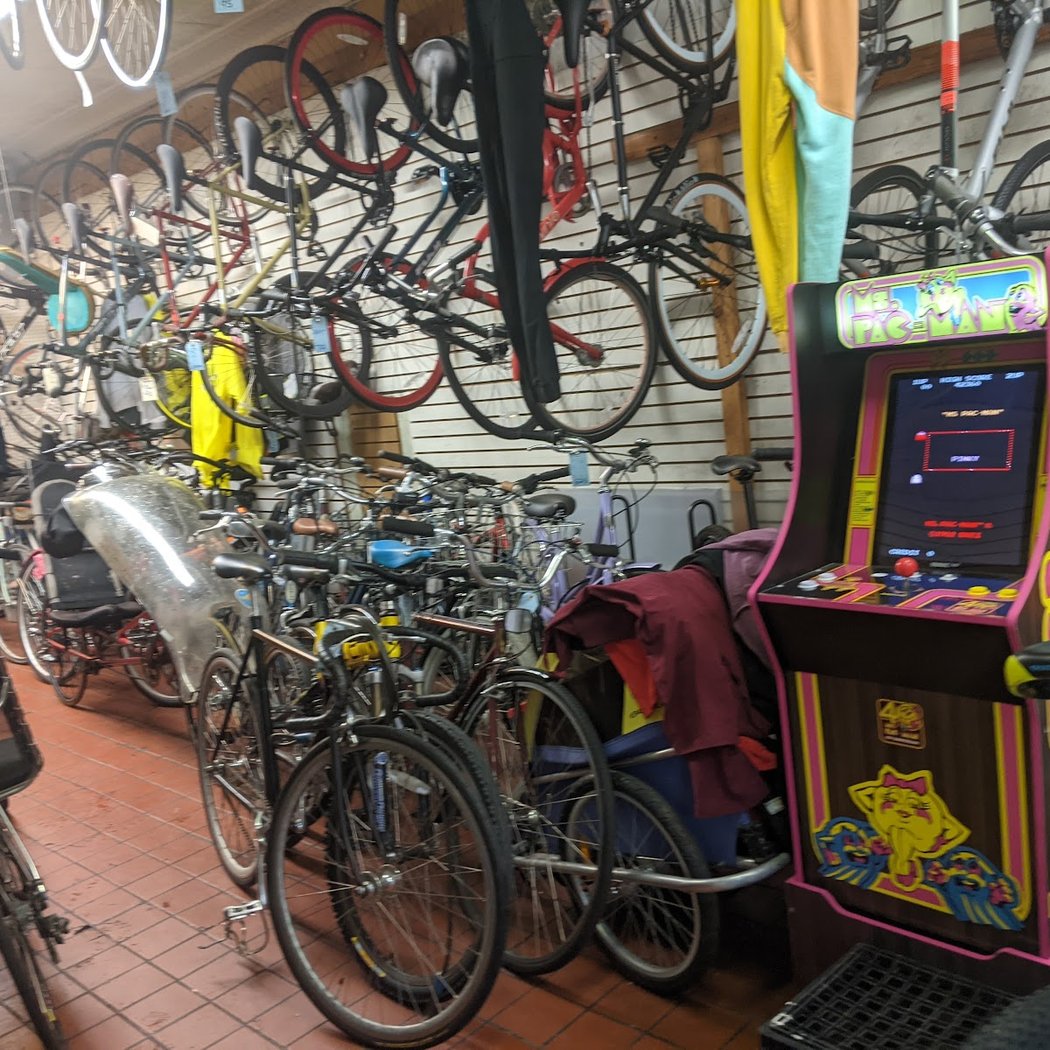 The Bike Shop, Court st Bikes 3