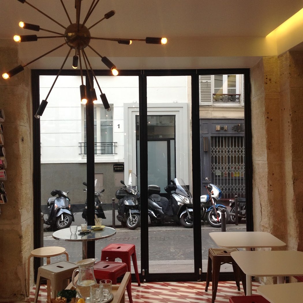 Café Tabac/ Cafe Genovese 2