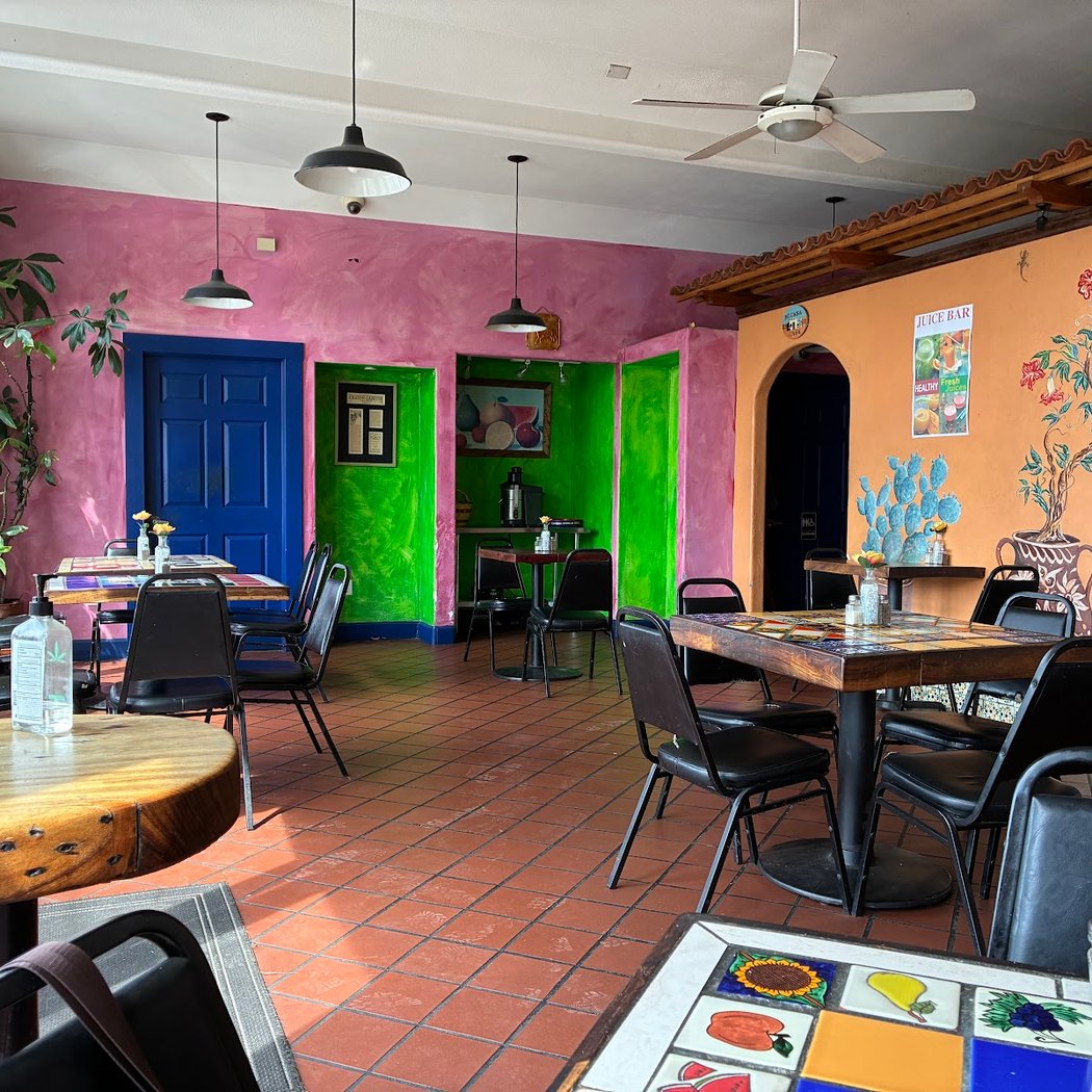 Mexico Lindo Restaurant 3