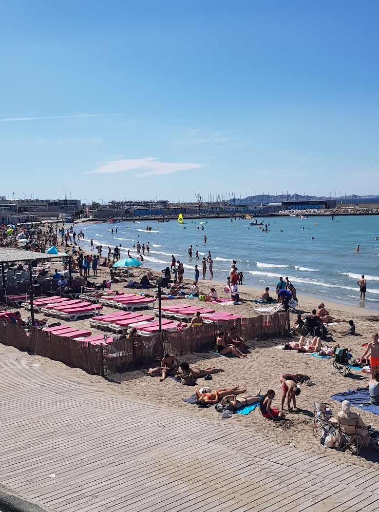 La Pointe Rouge. 2
