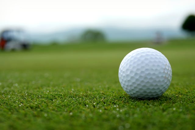 Round Hill Country Club 1