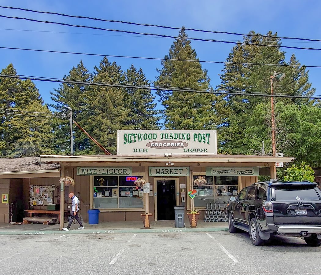 Skywood Trading Post & Deli 2