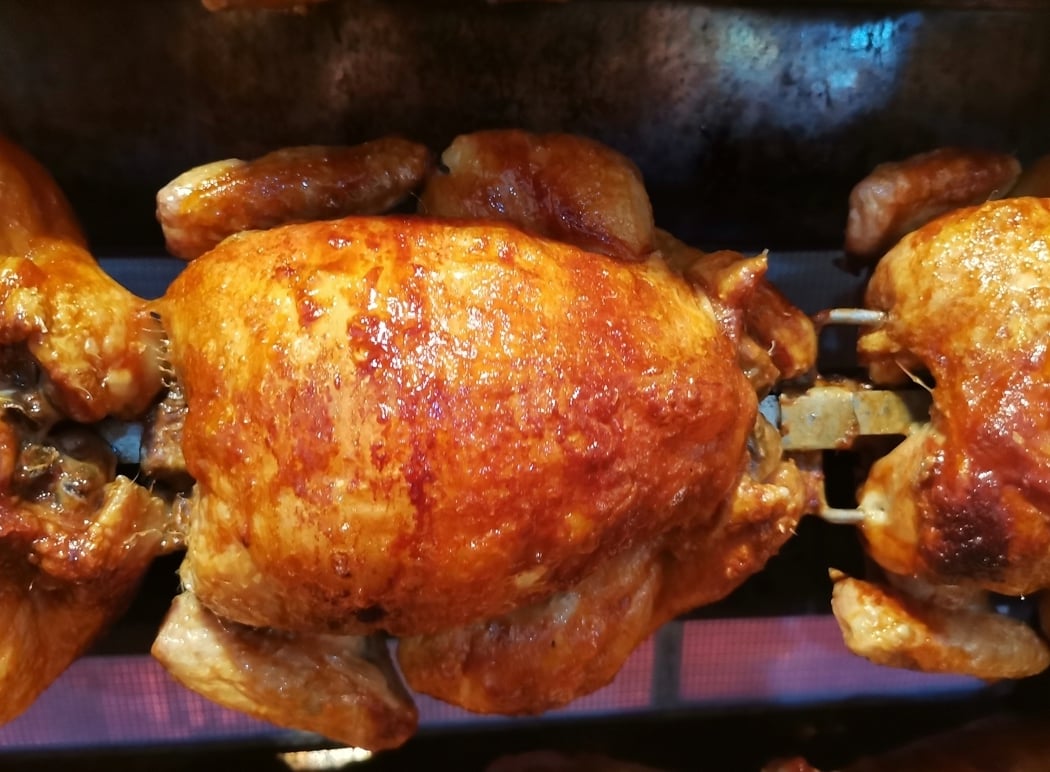 Asador de pollos El Pollo Loco 1