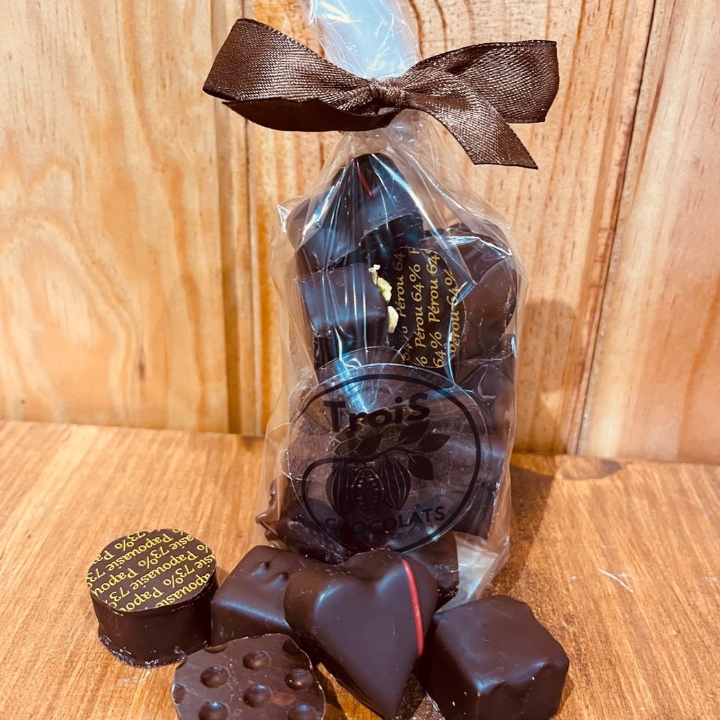 Trois chocolats Factory 1