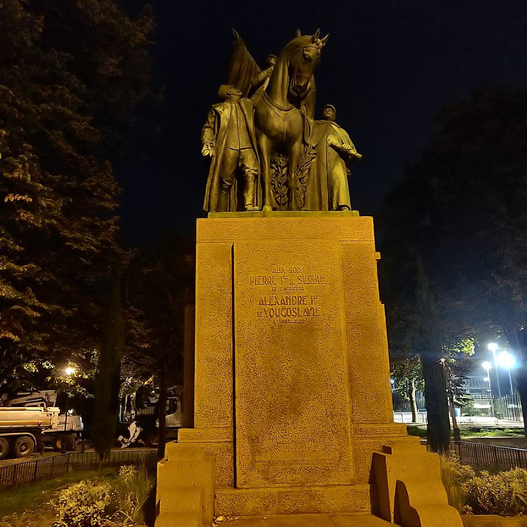Monument Pierre 1er de Serbie et Alexandre 1er de Yougoslavie 1