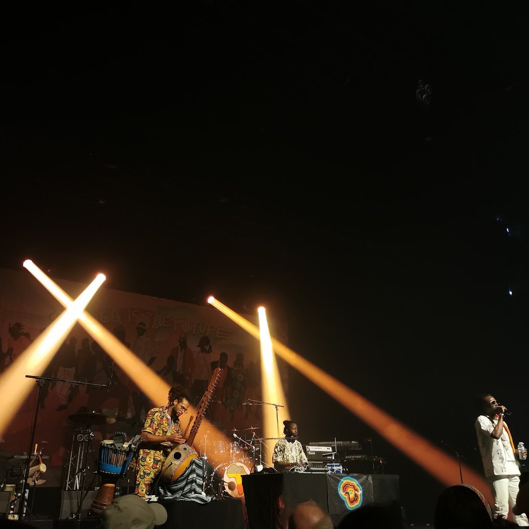 BOMBINO+ORCHESTRE NATIONAL DE BARBES 3