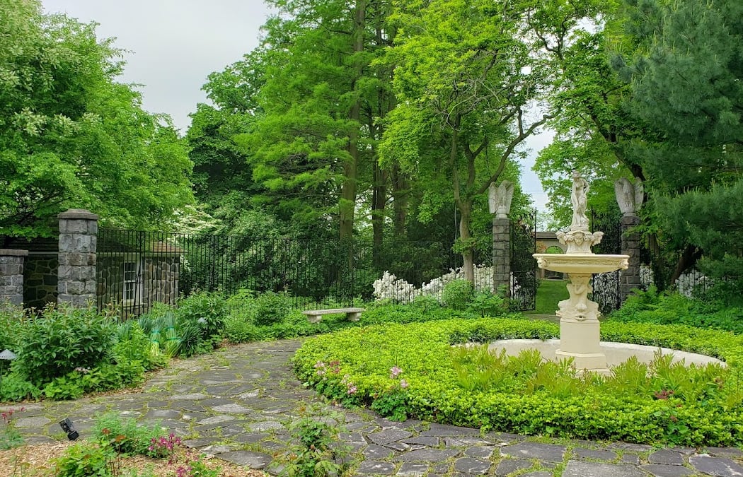 Goodstay and Gibralter Gardens Walk 2