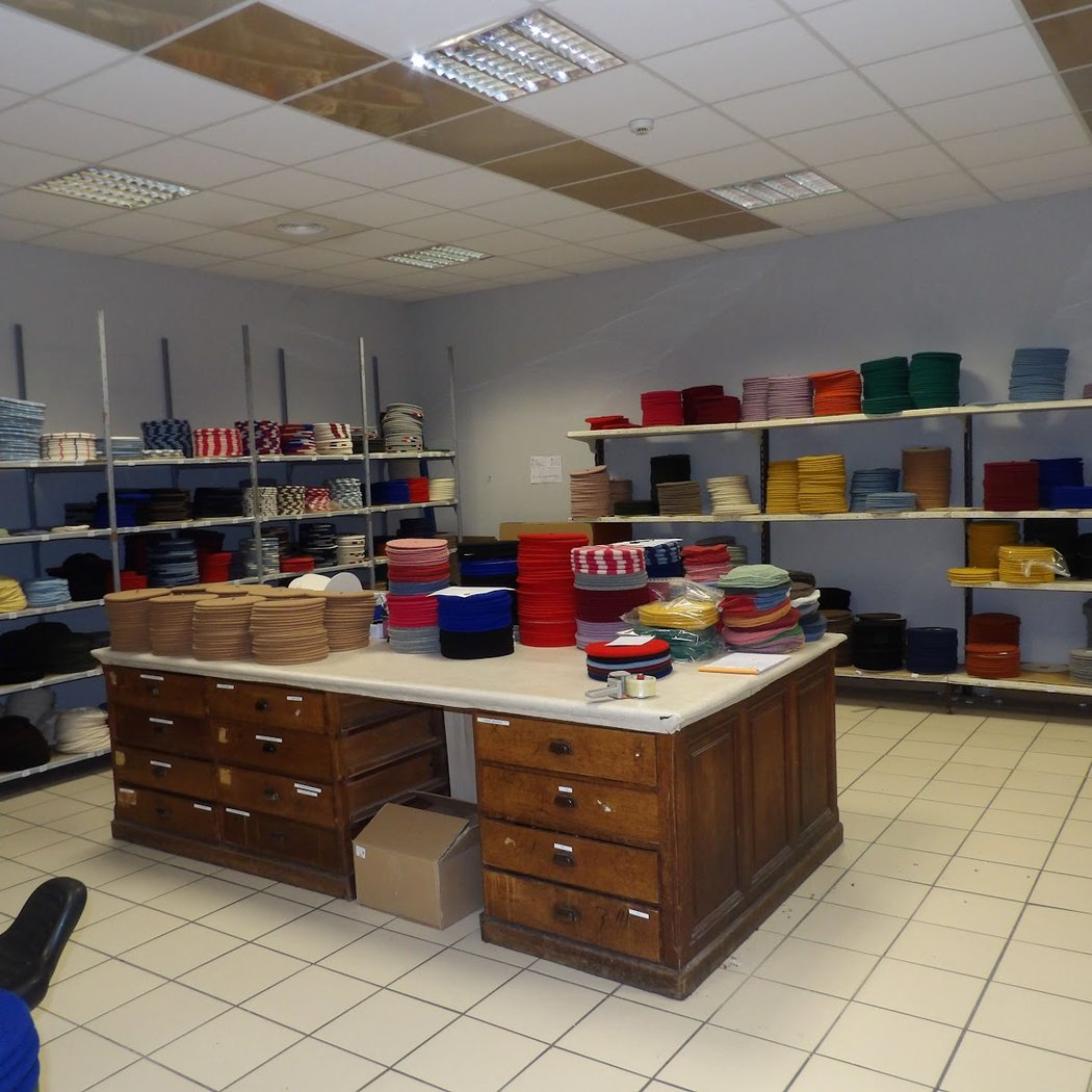 Le Béret Français - Manufacture Bayonnaise de Bérets Basques - Le Bonnet Français 4