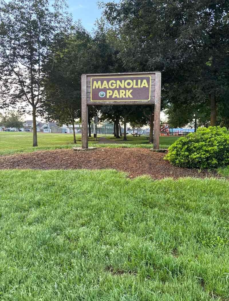 Magnolia Park 1