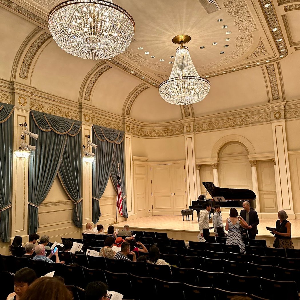 Eighth Laureate Gala 2