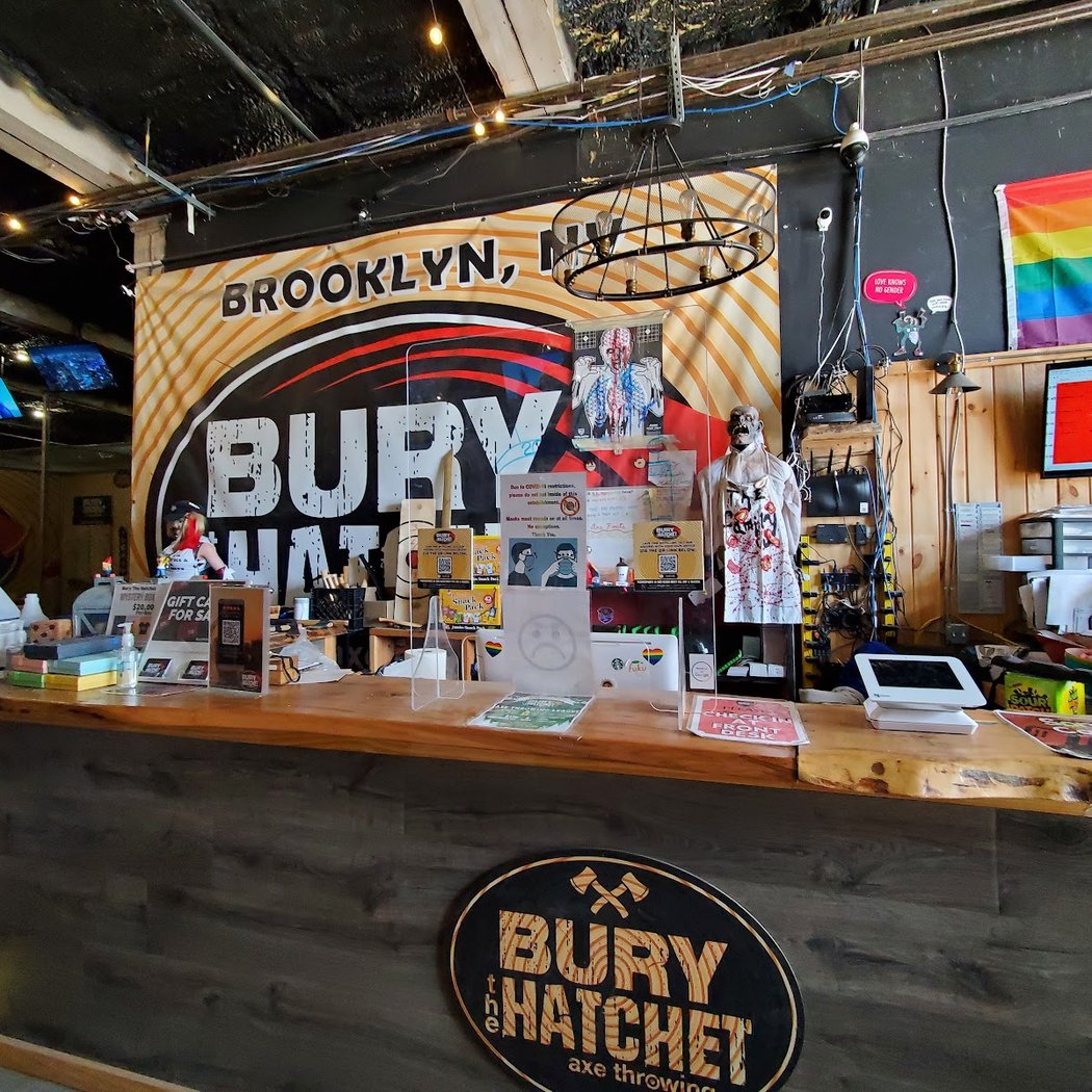 Drag Queen-Hosted Axe Throwing 1