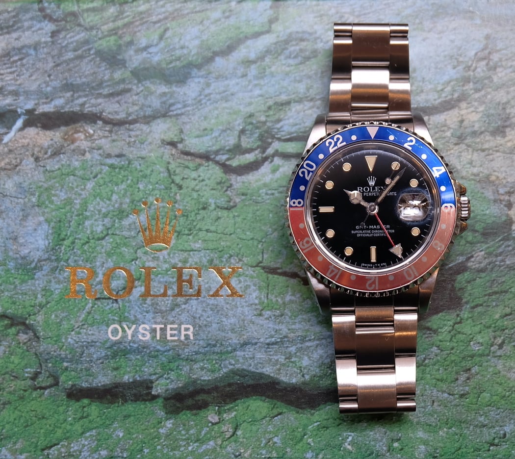 Montres Mania Achat-Vente-Dépôt- de montres vintage et montres de collection. 1