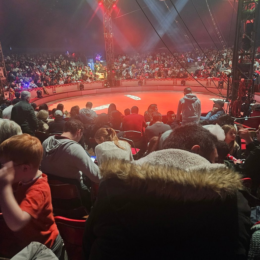 Starlight by Cirque Event 1