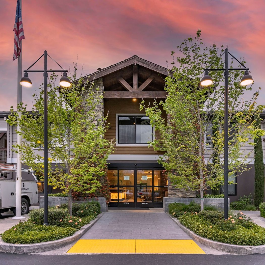 Best Western Plus Stevenson Manor 1