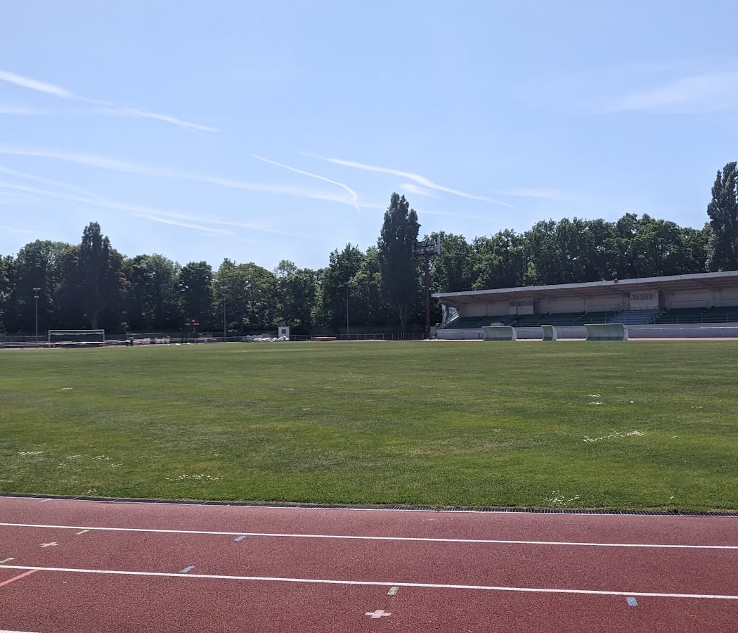 Stade Léo Lagrange 3