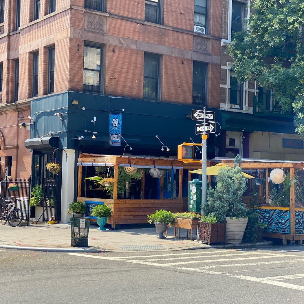 Lion's Head Tavern 3