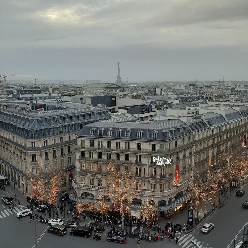 Patinoire - Galeries Lafayette Paris Haussmann 5