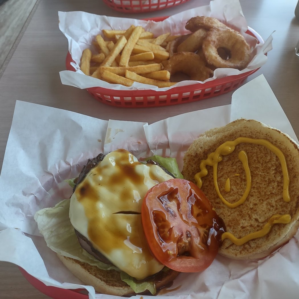 Rocky's Charcoal Grill 3