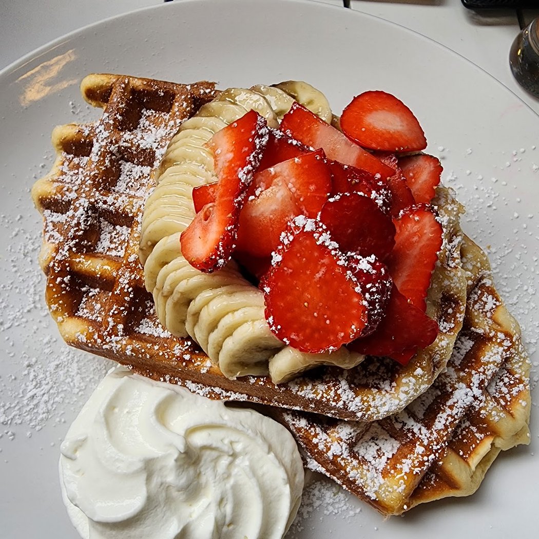 Dine at Mornings on First for Cancer Survivor Month