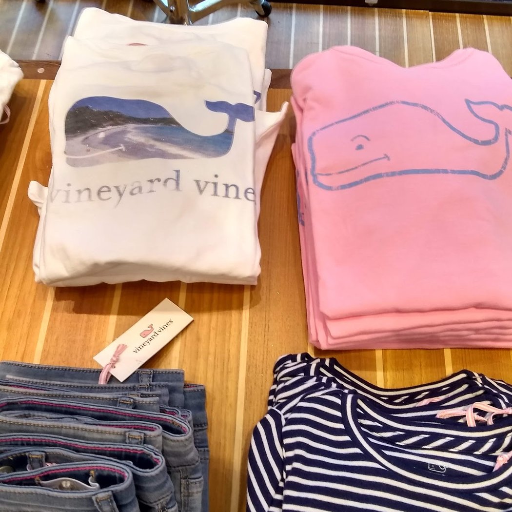 vineyard vines 1