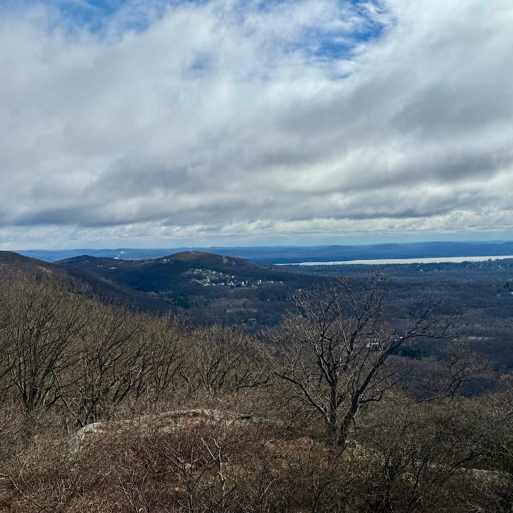 Tuxedo-Mount Ivy Trailhead (T-MI) 3