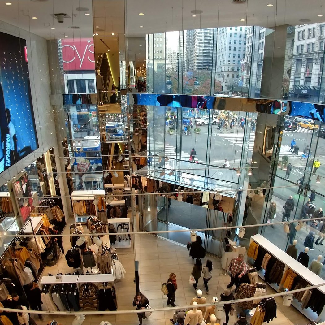H&M 1