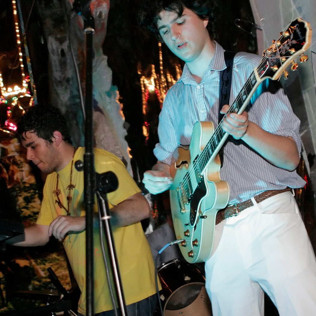 Glasslands Gallery 2