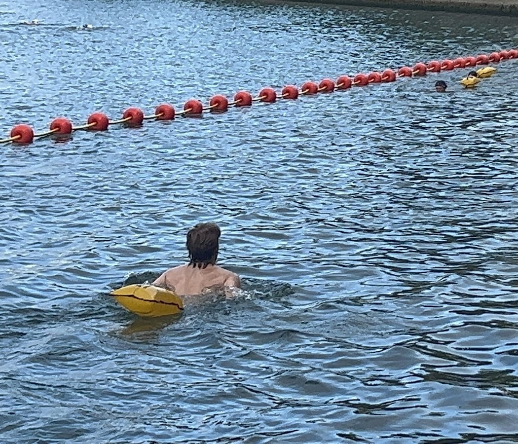 Swimming in the Seine 3