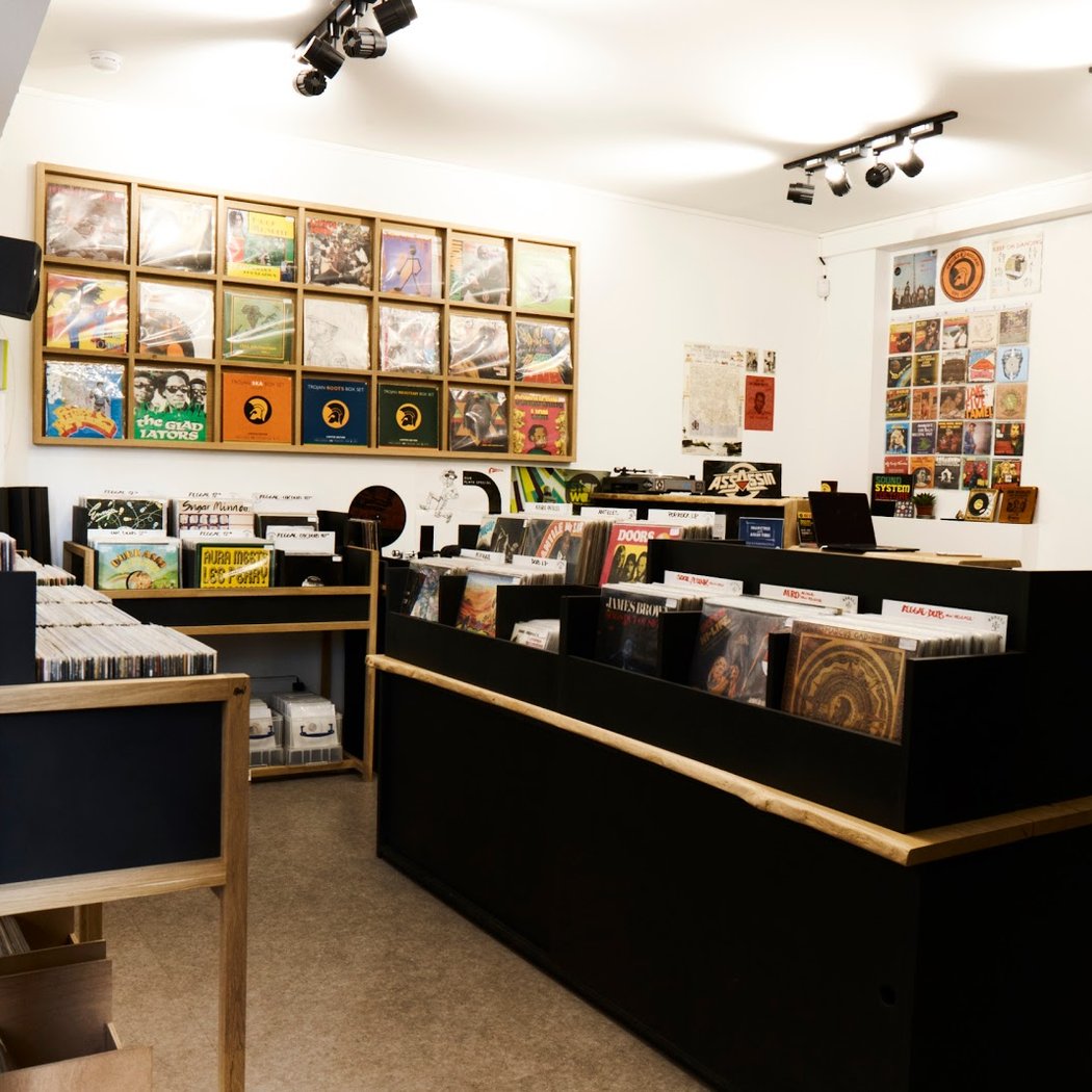 Kanaga Records 4