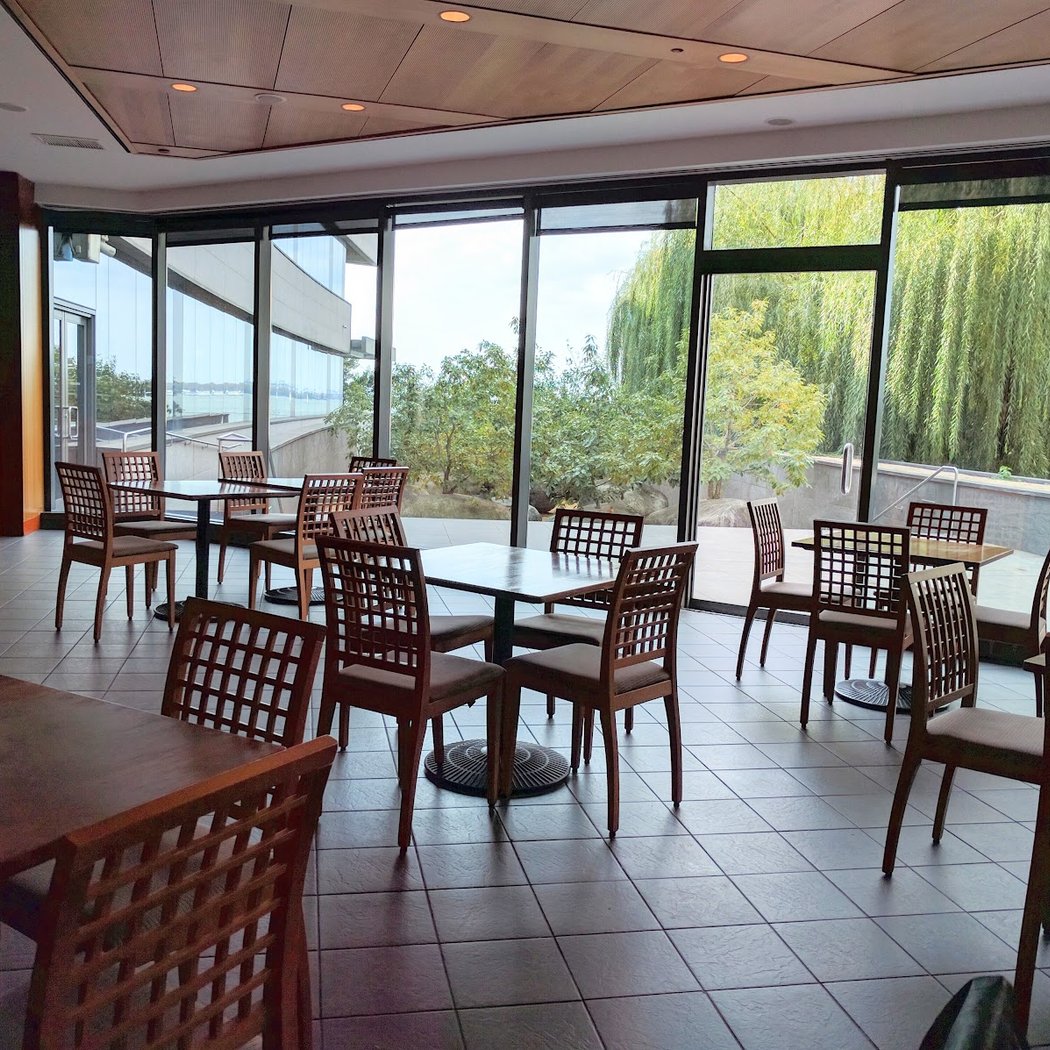 Lox Cafe 2