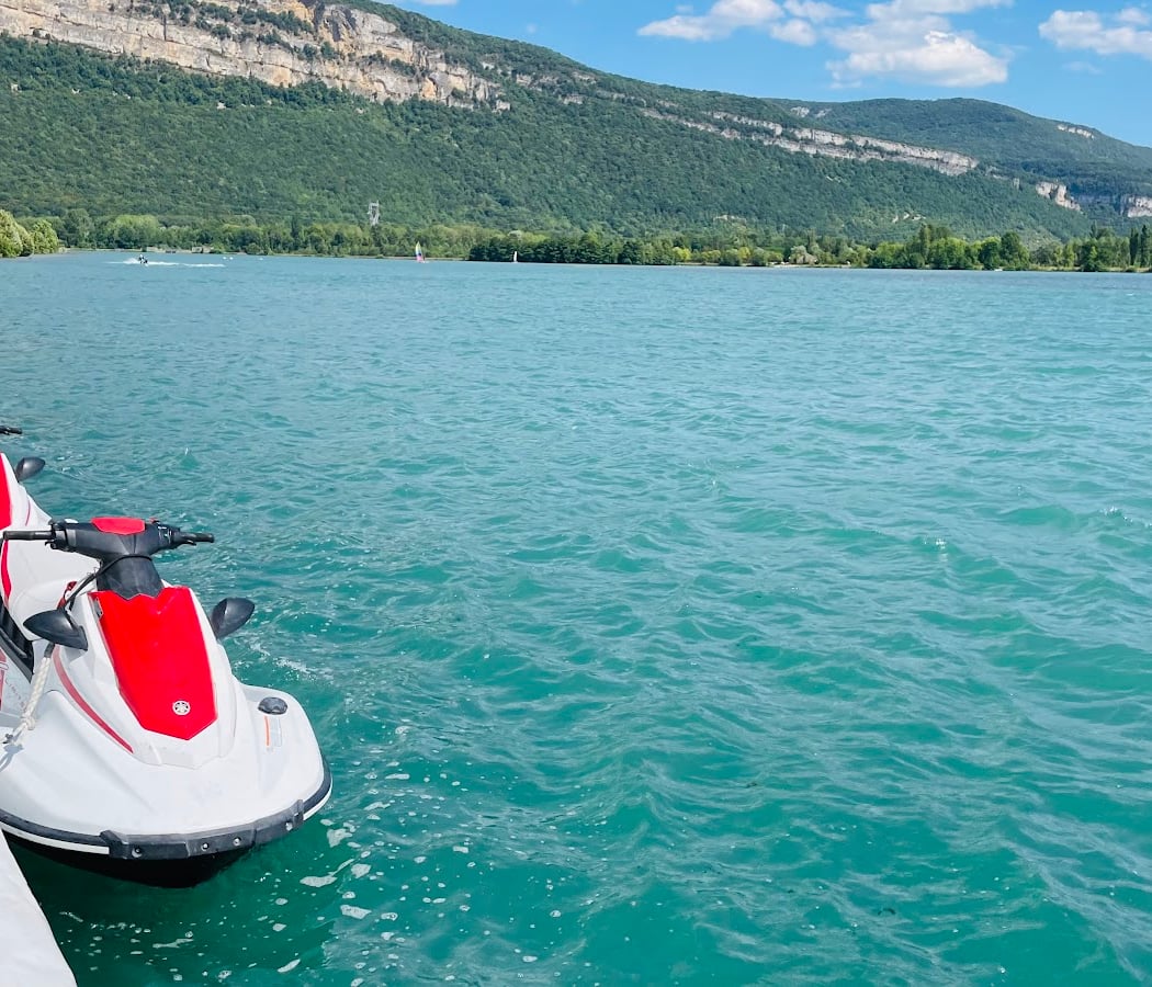 Prod'Jet Jet ski rental and Flyboard Rhone Alps 3