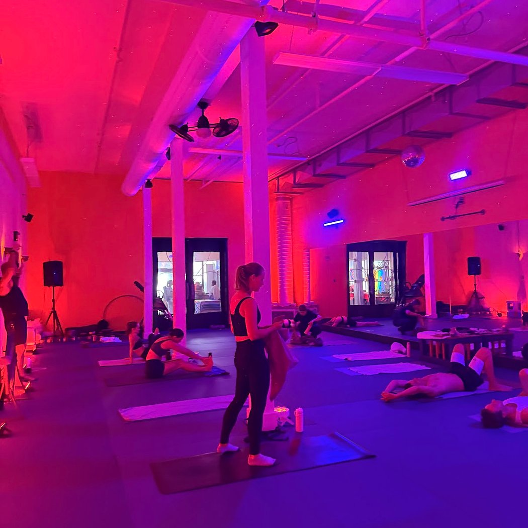 Mission Yoga’s 25th Anniv. Open House: Free Class Weekend 1