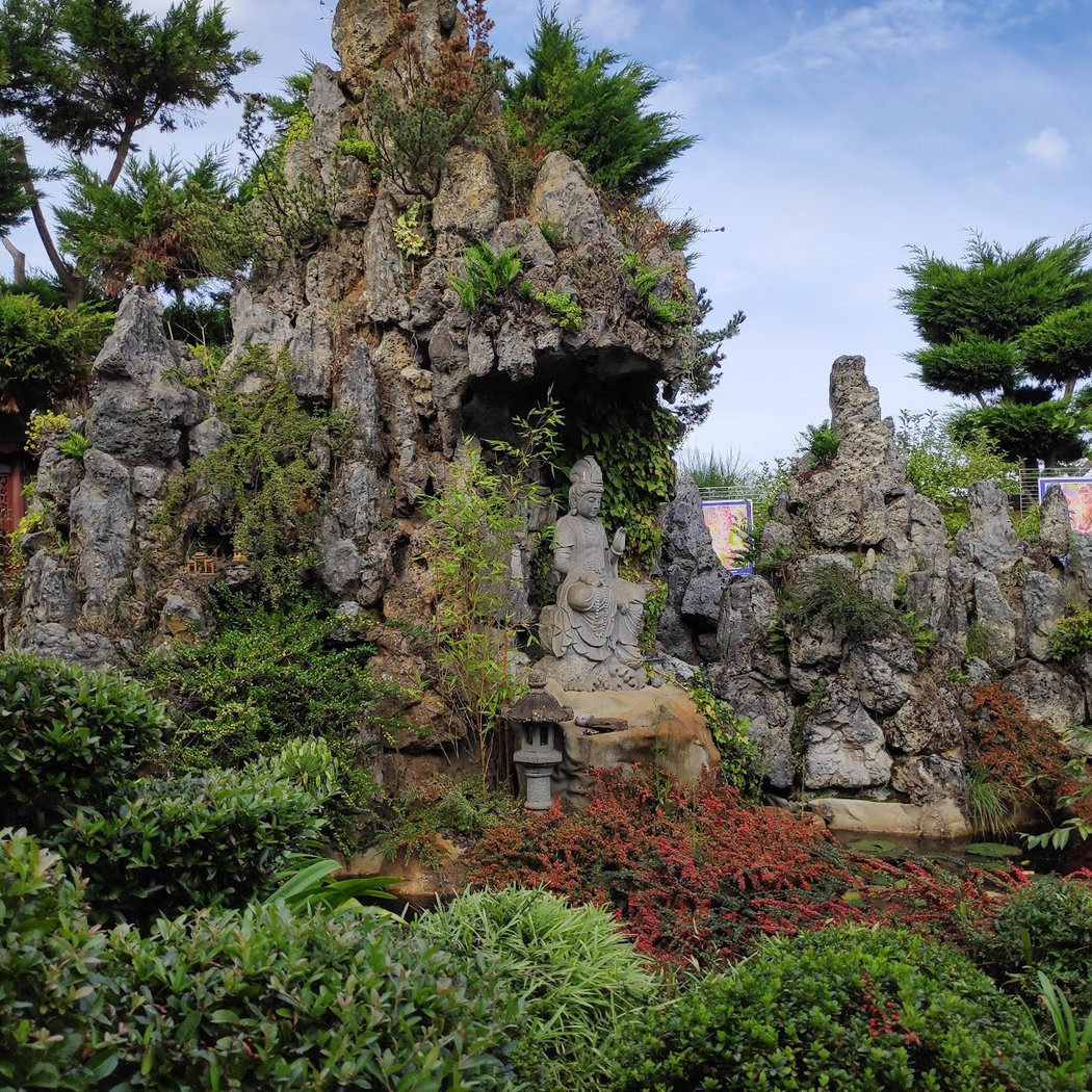 Pagode Van Hanh 3